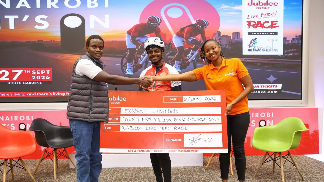 Jubilee Group Marketing and Corporate Communications Manager Peter Kibe with Team Syke Cyclist Bullet Macharia and Grand Nairobi Bike Race Logistics Manager Grace Wambui. Jubilee Group has backed the 6th Edition of Jubilee Live Free Race with a KES 25 million title sponsorship, reaffirming its commitment to promoting wellness, mobility, and community engagement.