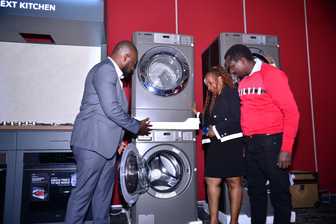 : LG Electronics East EA Home Appliance (Cooking